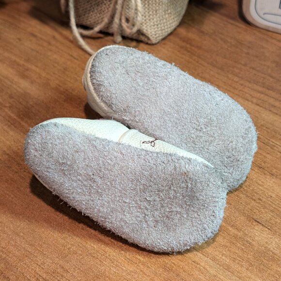 YALION Baby Soft Leather Suede Sole Infant Crib Moccasins 0-6 months - Picture 5 of 6